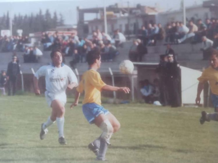 Ντίνου Τεκτονίδ