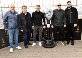 Οι Ρεχάγκελ, Καραγκούνης, Νικοπολίδης στη Νέα Υόρκη για το “Βασιλιάς Όττο”