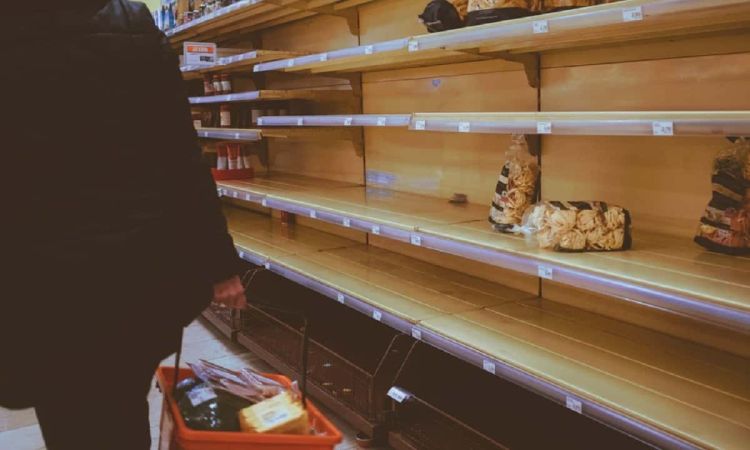 Οι καταναλωτές εξαφανίζουν τα τρόφιμα Οι καταναλωτές εξαφανίζουν τα τρόφιμα