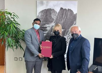 Ο  Γραμματέας της Πρεσβείας της Ινδίας στην  Αντιπεριφέρεια  Πιερίας 