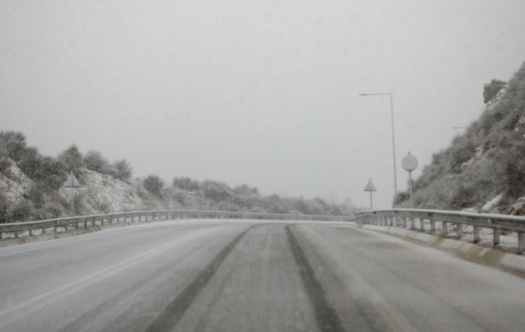 Πιερία: Προσωρινές κυκλοφοριακές ρυθμίσεις στην Εθνική Οδό Αθηνών - Θεσσαλονίκης Πιερία: Προσωρινές κυκλοφοριακές ρυθμίσεις στην Εθνική Οδό Αθηνών – Θεσσαλονίκης