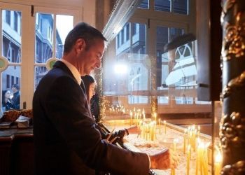 Σε εξέλιξη το γεύμα Μητσοτάκη Ερντογάν στην Κωνσταντινούπολη