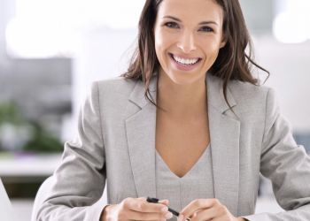 8 γυναίκες επιστήμονες απαντούν σε 8 καίρια ερωτήματα για την Υγεία της Γυναίκας