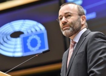 M. ΒΕΜΠΕΡ: Να δοθεί στην Ουκρανία το καθεστώς υποψήφιας προς ένταξη χώρας στην ΕΕ
