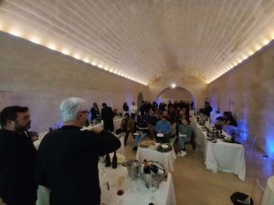 Δήμος Κατερίνης: Αποστολή στη Ματέρα Ιταλίας - Γεύση από οίνους της Κατερίνης στην Ιταλία Δήμος Κατερίνης: Αποστολή στη Ματέρα Ιταλίας – Γεύση από οίνους της Κατερίνης στην Ιταλία