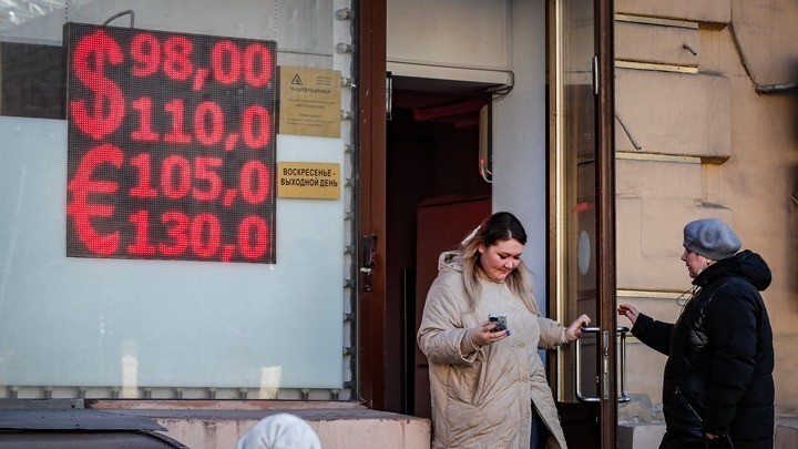 Η Ρωσική Οικονομία Βρίσκεται Σε Κατάσταση “Σοκ”