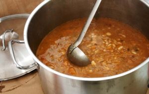 Πείνασα και μου δώσατε να φάω Πείνασα και μου δώσατε να φάω