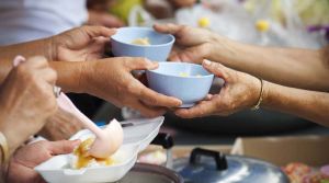 Πείνασα και μου δώσατε να φάω Πείνασα και μου δώσατε να φάω