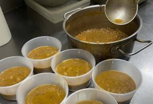 Πείνασα και μου δώσατε να φάω Πείνασα και μου δώσατε να φάω