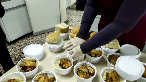 Πείνασα και μου δώσατε να φάω Πείνασα και μου δώσατε να φάω