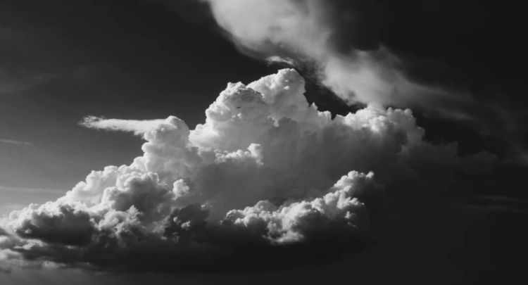 Καιρός Σήμερα: Αυξημένες νεφώσεις με τοπικές βροχές Καιρός Σήμερα: Αυξημένες νεφώσεις με τοπικές βροχές