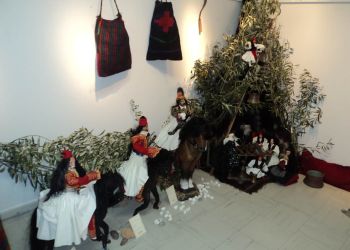 Οι Φορεσιές Ηρώων του 1821 σε … Σμίκρυνση