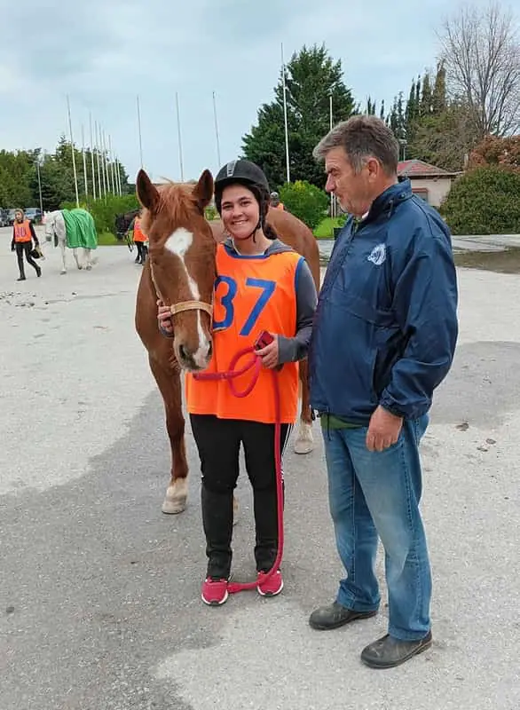 Ιππεύοντας στην Κατερίνη Ιππεύοντας στην Κατερίνη