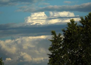 Καιρός Σήμερα: Αίθριος με λίγη συννεφιά