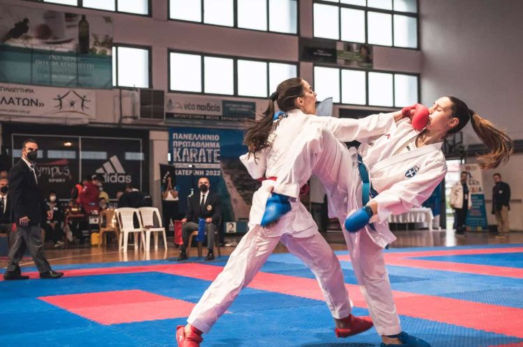 Λάμψη των κορυφαίων καρατέκα Εφήβων – Νεανίδων στην Κατερίνη (φωτορεπορτάζ) Λάμψη των κορυφαίων καρατέκα Εφήβων – Νεανίδων στην Κατερίνη