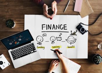 ΟΕΕ: Να ενταχθούν οι Αρχές Οικονομίας ως μάθημα γενικής παιδείας στην Β’ Λυκείου