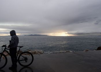 Καιρός Σήμερα: βροχές αναμένονται σήμερα μεΠτώση θερμοκρασίας με τοπικές βροχές και σποραδικές καταιγίδες