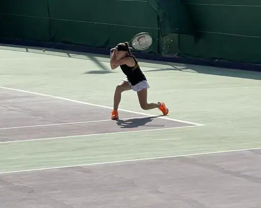 Εκπαιδευτήρια ΠΛΑΤΩΝ,: Διάκριση για την Τσούγκα Αντιγόνη σε Αγώνες Αντισφαίρισης Διάκριση για την Τσούγκα Αντιγόνη σε Αγώνες Αντισφαίρισης