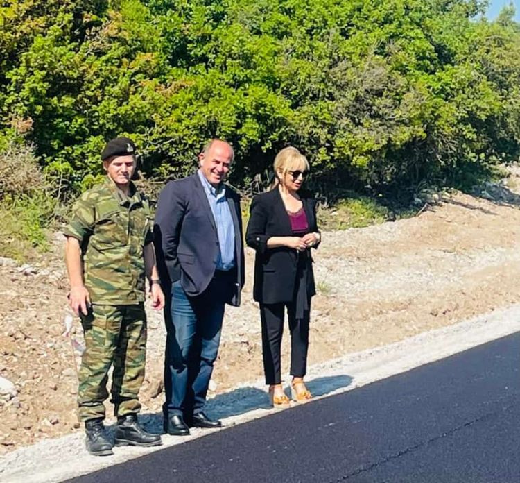 Π.Ε. Πιερίας: Ολοκληρώνονται με την ασφαλτόστρωση οι τεχνικές παρεμβάσεις της αγροτικής οδού “Καναπίτσα” του Δήμου Δίου-Ολύμπου Π.Ε. Πιερίας: Ολοκληρώνονται με την ασφαλτόστρωση οι τεχνικές παρεμβάσεις της αγροτικής οδού “Καναπίτσα” του Δήμου Δίου Ολύμπου