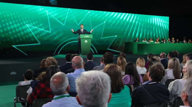 Στην Κεντρική Επιτροπή ΠΑΣΟΚ ΚΙΝΑΛ