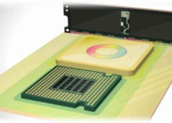 Τρεις φορές πιο γρήγορους υπολογιστές υπόσχεται η πρώτη οπτική «κρυφή» μνήμη στον κόσμο