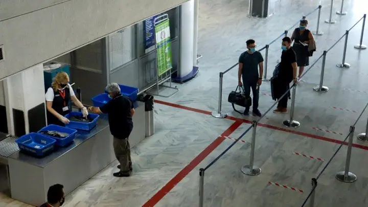 Άρση περιορισμών Covid-19 για πτήσεις εσωτερικού και εξωτερικού Άρση περιορισμών Covid 19 για πτήσεις εσωτερικού και εξωτερικού