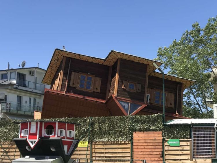 Happening στην Παραλία.