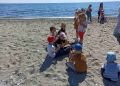 Εθελοντικός Καθαρισμός Της Παραλίας Λεπτοκαρυάς Από Μαθητές Των Νηπιαγωγείων Δίου Και (2Ο 3Ο) Λεπτοκαρυάς