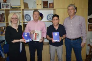 Εποικοδομητική συνάντηση Εποικοδομητική συνάντηση