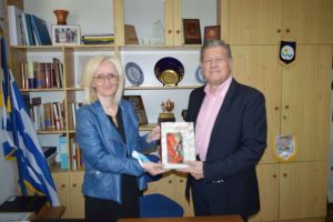 Εποικοδομητική συνάντηση Εποικοδομητική συνάντηση