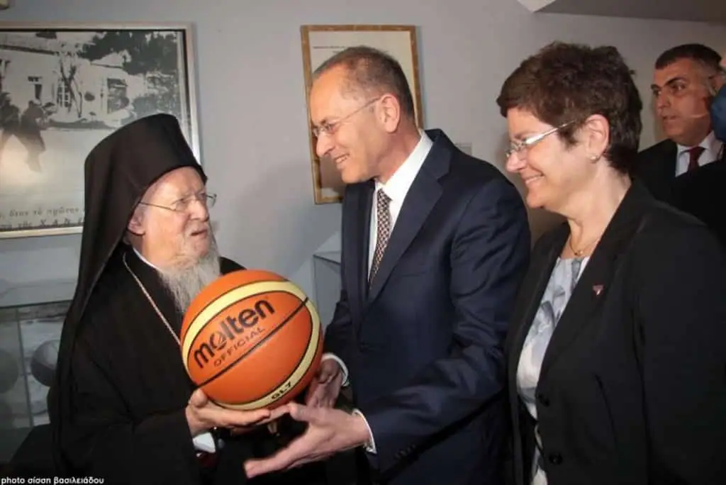 Στο Μουσείο Μπάσκετ της ΧΑΝΘ ο Πατριάρχης Βαρθολομαίος Στο Μουσείο Μπάσκετ της ΧΑΝΘ ο Πατριάρχης Βαρθολομαίος