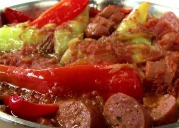 Έπιασαν οι ζέστες, καιρός για ένα εύκολο καλοκαιρινό φαγητό – σπεντζοφάι