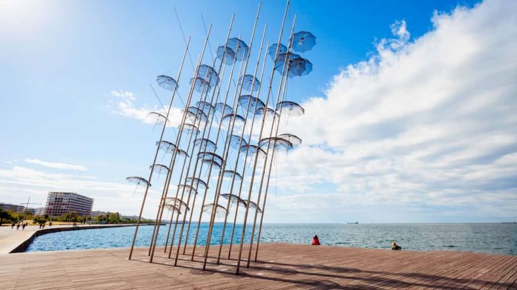 Έρευνα: H Θεσσαλονίκη είναι μια από τις φθηνότερες πόλεις στην Ευρώπη για ραντεβού Αυτόματο προσχέδιο