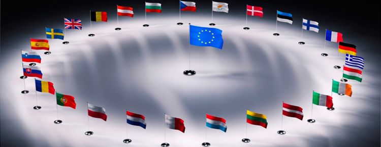 Ευρωπαϊκή Ένωση: Εννιά χώρες περιμένουν να ενταχθούν – Τα προβλήματα και τα βέτο