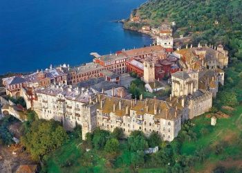 Η Ιερά Μονή Βατοπαιδίου αρωγός στο φιλανθρωπικό έργο της Ιεράς Μητροπόλεως  Κίτρους, Κατερίνης και Πλαταμώνος