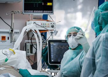 Κορονοϊός: Αυξητικές τάσεις και υπερδιπλασιασμός κρουσμάτων σε μία μέρα