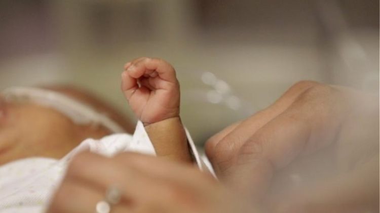 Με ΑΦΜ και ΑΜΚΑ από το μαιευτήριο πλέον τα νεογέννητα Με ΑΦΜ και ΑΜΚΑ από το μαιευτήριο πλέον τα νεογέννητα