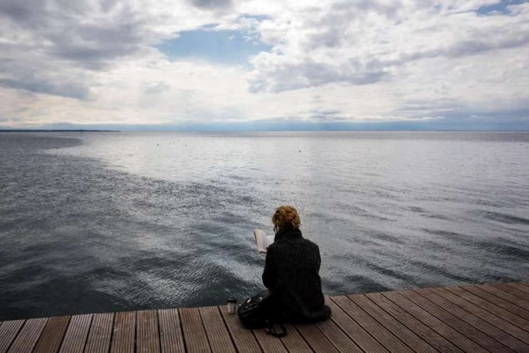 Ο Καιρός Σήμερα: Αίθριος με σύννεφα και τοπικές βροχές το απόγευμα