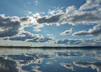Ο Καιρός Σήμερα: Καλός και ζεστός με λίγα σύννεφα από μεσημέρι και μετά