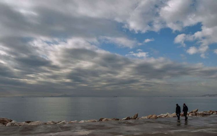 Ο Καιρός Σήμερα: Νεφώσεις με βροχές και καταιγίδες με τα φαινόμενα να είναι κατά τόπους έντονα