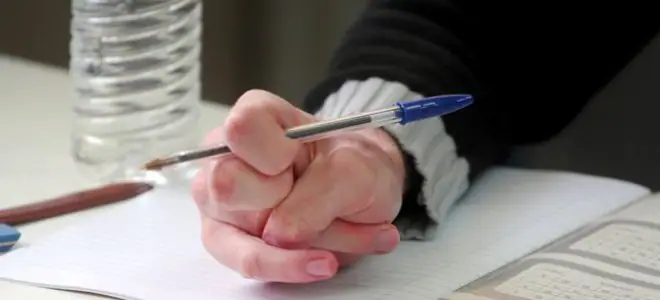 Πανελλήνιες 2022: Αυτά είναι τα θέματα των Νέων Ελληνικών για τα ΕΠΑΛ Πανελλήνιες 2022: Αυτά είναι τα θέματα των Νέων Ελληνικών για τα ΕΠΑΛ