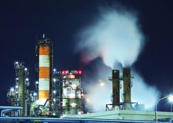 Πετρέλαιο: Γιατί δεν πέφτουν οι τιμές