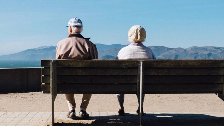 Προσδόκιμο υγιούς ζωής στην ΕΕ: Στην 6η θέση η Ελλάδα, τελευταία η Λετονία – Τα στοιχεία για άνδρες και γυναίκες