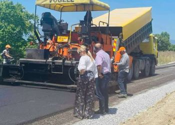 Π.Ε. Πιερίας: Σε εξέλιξη οι εργασίες ασφαλτόστρωσης στην περιοχή της Αερολέσχης Πιερίας στην Κονταριώτισσα