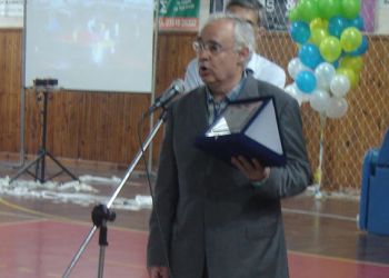 Στα  περβόλια του  παραδείσου ο Αλέκος Τσιώτσιος