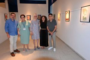 Μορφές - Ψηφίδες: Εικαστική έκθεση με την καλλιτεχνική ματιά της κ. Δώρας Μαυροματίδου Μορφές – Ψηφίδες: Εικαστική έκθεση με την καλλιτεχνική ματιά της κ. Δώρας Μαυροματίδου