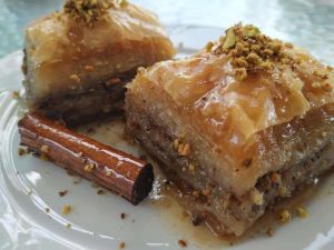 Μπακλαβάς με πρωϊνό καφέ