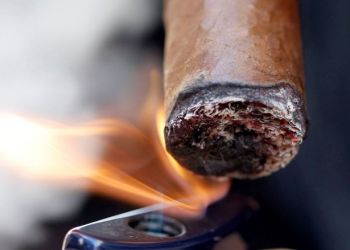 Προειδοποίηση πάνω σε κάθε τσιγάρο στον Καναδά