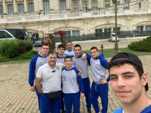 Στο Βουκουρέστι οι πρωταθλητές πάλης του Αρχέλαου Κατερίνης Στο Βουκουρέστι οι πρωταθλητές πάλης του Αρχέλαου Κατερίνης