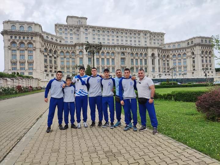 Στο Βουκουρέστι Οι Πρωταθλητές Πάλης Του Αρχέλαου Κατερίνης